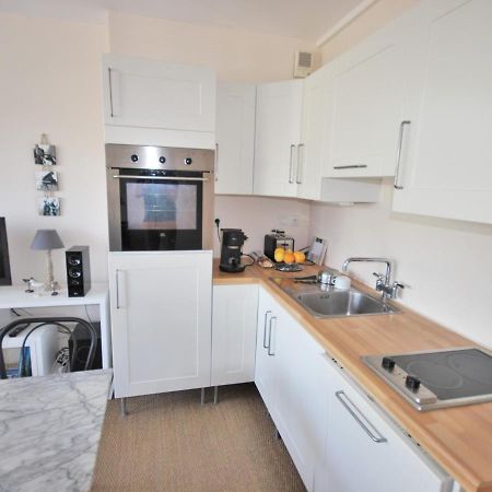 Studio Centre-Ville Royan : Plages Et Commerces A Pied, Balcon, Parking Gratuit - Fr-1-550-7 المظهر الخارجي الصورة