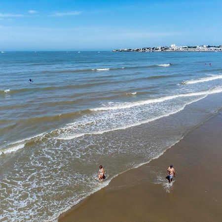 Studio Centre-Ville Royan : Plages Et Commerces A Pied, Balcon, Parking Gratuit - Fr-1-550-7 المظهر الخارجي الصورة