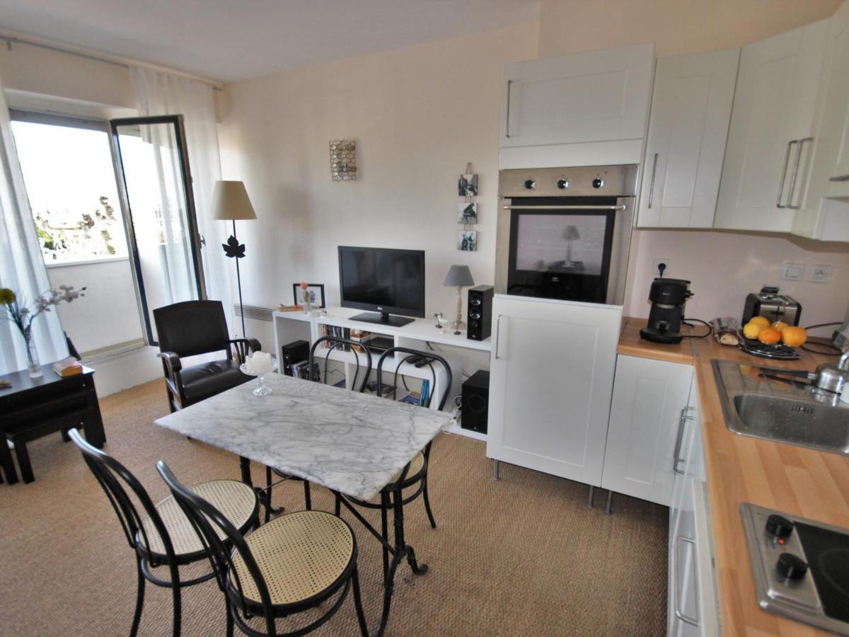 Studio Centre-Ville Royan : Plages Et Commerces A Pied, Balcon, Parking Gratuit - Fr-1-550-7 المظهر الخارجي الصورة